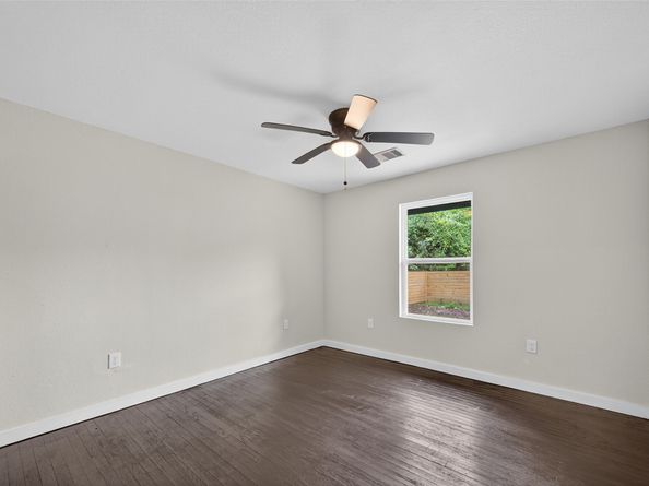 209 Leago Street, Houston TX 77022