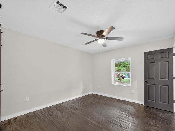 209 Leago Street, Houston TX 77022