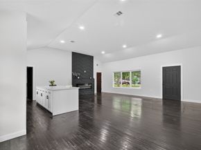 209 Leago Street, Houston TX 77022