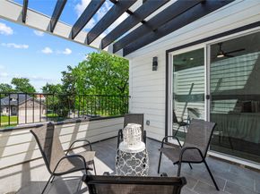 7210 England Street, Houston TX 77021