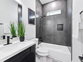 7210 England Street, Houston TX 77021