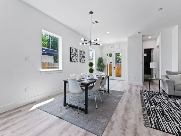 7210 England Street, Houston TX 77021