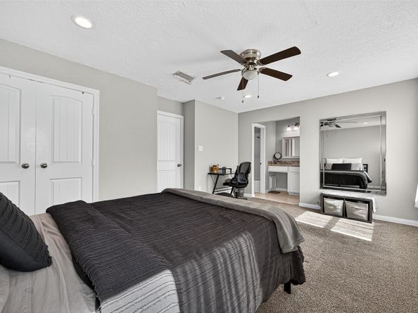 10622 Bexley Drive, Houston TX 77099