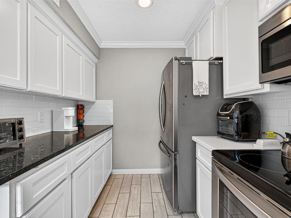 10622 Bexley Drive, Houston TX 77099