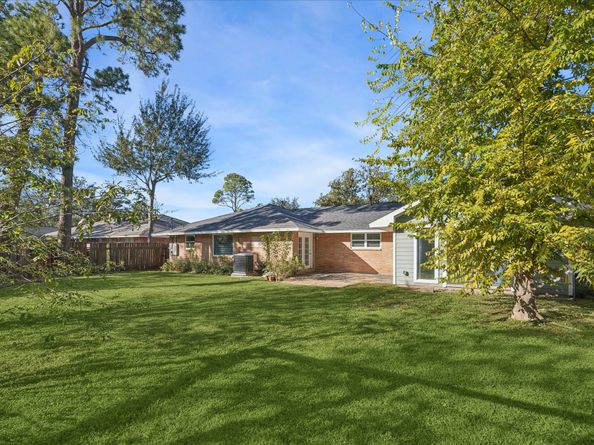 8911 Opelika Street, Houston TX 77080