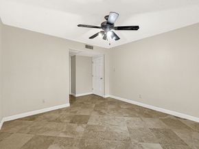 3224 Timmons Lane 130, Houston TX 77027