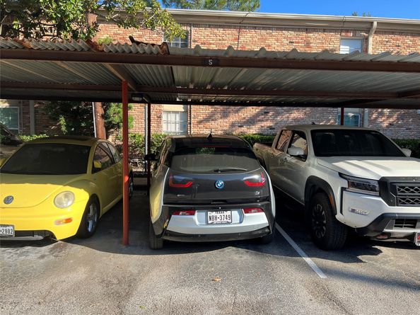 3224 Timmons Lane 130, Houston TX 77027