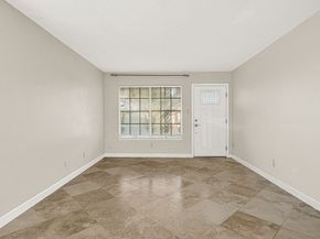 3224 Timmons Lane 130, Houston TX 77027