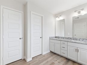 719 Majestic Eagle Court, Houston TX 77090