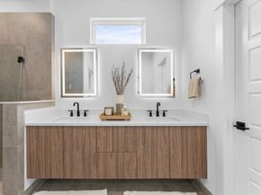 4329 Arlington Street, Houston TX 77022