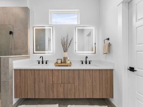 4329 Arlington Street, Houston TX 77022