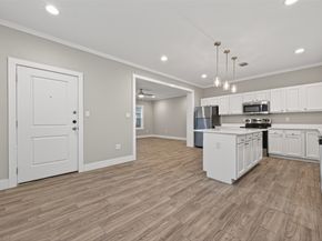 6605 Greenhurst Street, Houston TX 77091