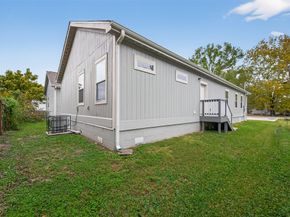 6605 Greenhurst Street, Houston TX 77091