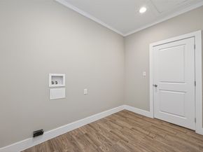 6605 Greenhurst Street, Houston TX 77091