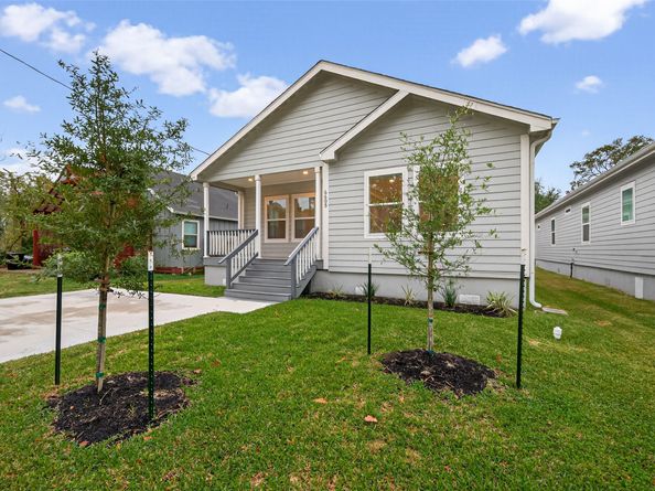 6605 Greenhurst Street, Houston TX 77091