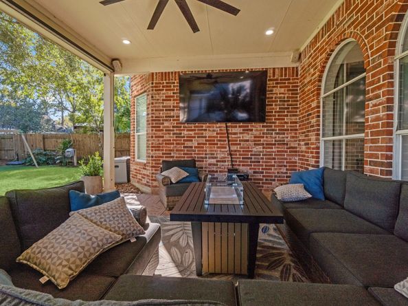 6110 Peachtree Hill Court, Kingwood TX 77345