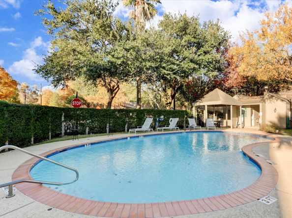 9400 Doliver Drive 60, Houston TX 77063