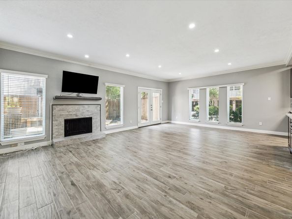 9400 Doliver Drive 60, Houston TX 77063