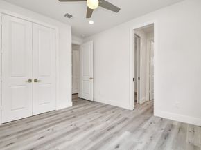 6551 Sealey Street, Houston TX 77091