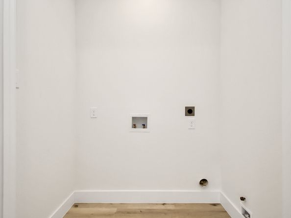 6551 Sealey Street, Houston TX 77091