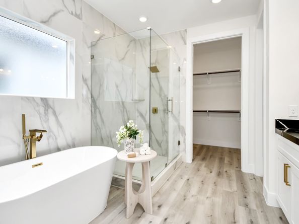 6551 Sealey Street, Houston TX 77091