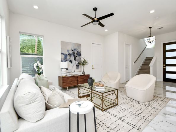 6551 Sealey Street, Houston TX 77091