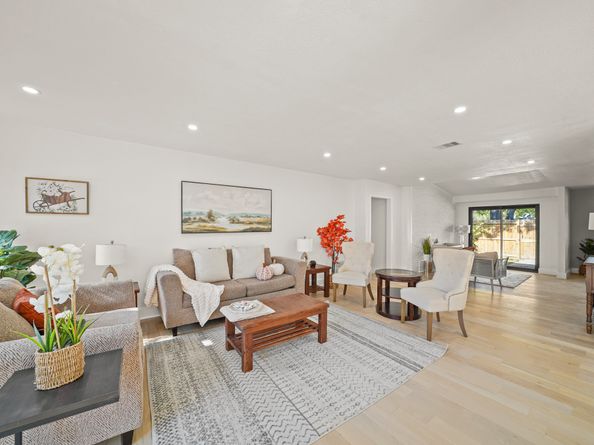 1931 Chaparral Drive, Houston TX 77043