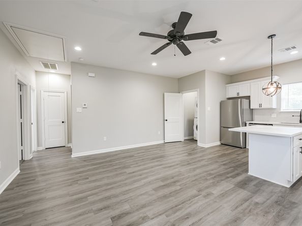 4405 Mallow Street, Houston TX 77051