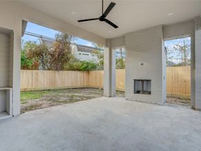 1619 Woodvine Drive, Houston TX 77055