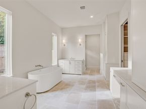 1619 Woodvine Drive, Houston TX 77055