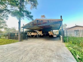 9213 Madera Road, Houston TX 77078