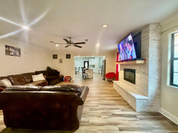 9213 Madera Road, Houston TX 77078