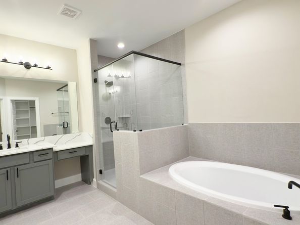 4307 B Dickson Street, Houston TX 77007