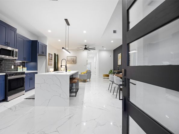 5034 Pershing Street, Houston TX 77033