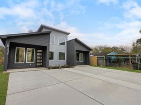 5034 Pershing Street, Houston TX 77033