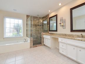 4415 Knightsbridge Boulevard, Sugar Land TX 77479