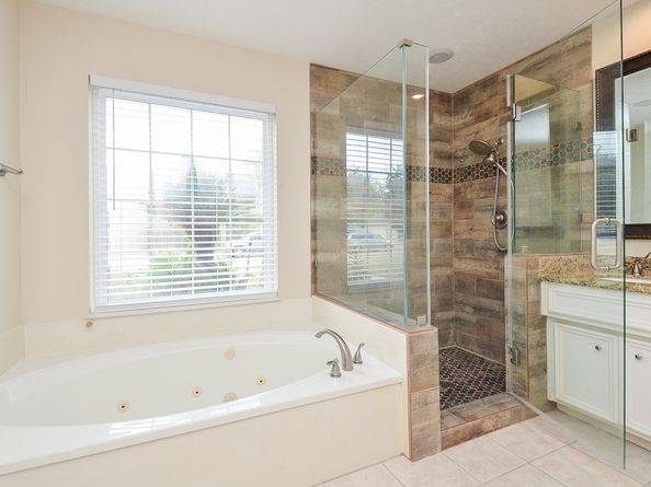 4415 Knightsbridge Boulevard, Sugar Land TX 77479