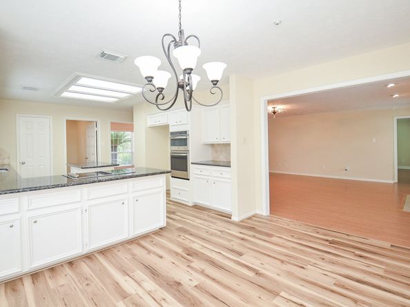 4415 Knightsbridge Boulevard, Sugar Land TX 77479