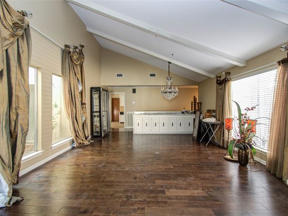 10915 Kitty Brook Drive, Houston TX 77071