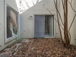 10915 Kitty Brook Drive, Houston TX 77071