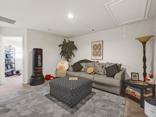 8322 Greys Lane, Houston TX 77095