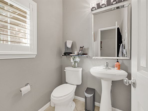 8322 Greys Lane, Houston TX 77095