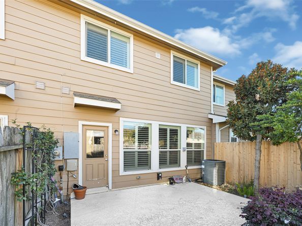 8322 Greys Lane, Houston TX 77095