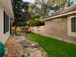 15 Lilac Ridge Place, The Woodlands TX 77384