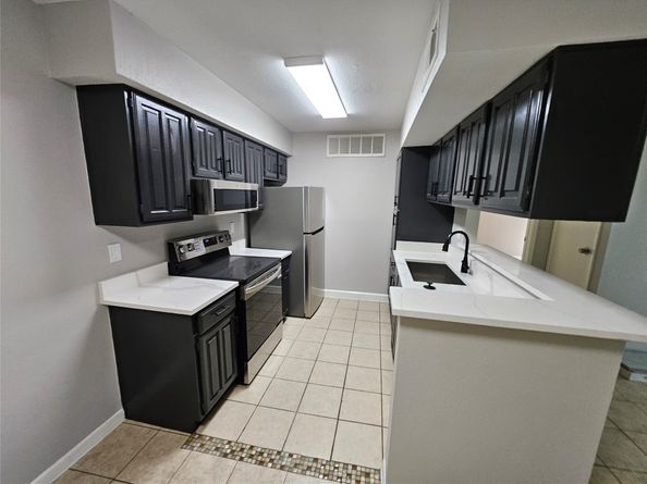 12955 Woodforest Boulevard 63, Houston TX 77015