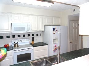 14655 Champion Forest Drive 805, Houston TX 77069