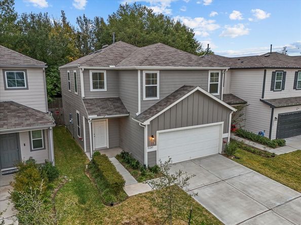 10243 Gates Mill Road, Houston TX 77034