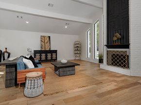 16 Crinkleroot Court, The Woodlands TX 77380