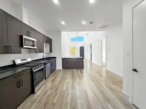 3115 Evella Street, Houston TX 77026