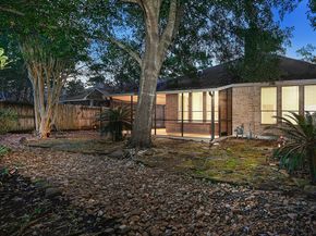 7 Coachman Ridge Place, The Woodlands TX 77382